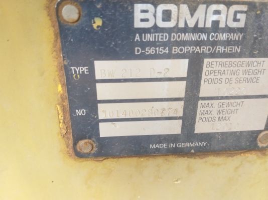 ขายด่วน รถบด BOMAG สองเพลา พร้อมใช้งาน เอกสารเล่มทะเบียน สนใจสอบถาม 093 0764943 K ตั้ม ขายด่วน รถบด BOMAG สองเพลา พร้อมใช้งาน เอกสารเล่มทะเบียน สนใจสอบถาม 093 0764943 K ตั้ม