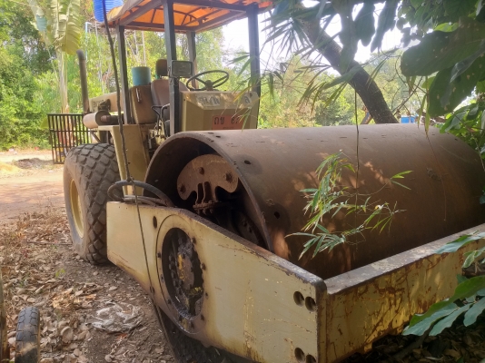 ขายด่วน รถบด BOMAG สองเพลา พร้อมใช้งาน เอกสารเล่มทะเบียน สนใจสอบถาม 093 0764943 K ตั้ม ขายด่วน รถบด BOMAG สองเพลา พร้อมใช้งาน เอกสารเล่มทะเบียน สนใจสอบถาม 093 0764943 K ตั้ม