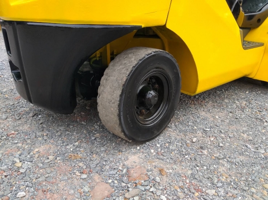ขายรถยก KOMATSU FD25-16 เครื่องดีเซล 4D94E เสาสูง 4 เมตร ยกได้ 2.5 ตัน งาเท เกียร์ธรรมดา ล้อหน้าคู่ 