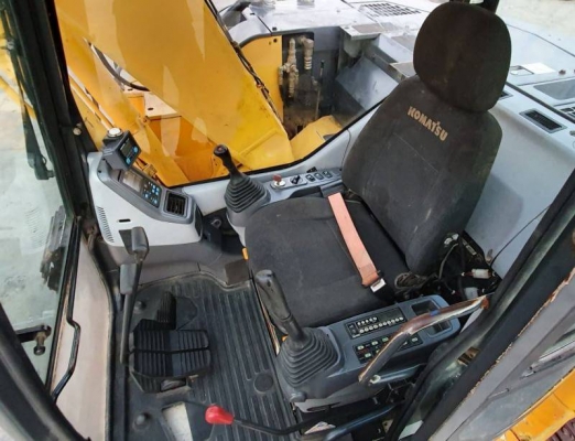 ขายด่วนรถแบคโฮKOMATSUPC138US=รุ่น7โคมัสซูรุ่นยอดนิยมออโต้คันเร่งเต่ากะต่ายรถสวยๆเครื่องโคมัสซู4D95LEเครื่องดีปั่มแรงไฟฟ้าครบรถนอกเพิ่งนำเข้ามาใหม่ยังไม่เคยใช้งานในเมืองไทยเลย