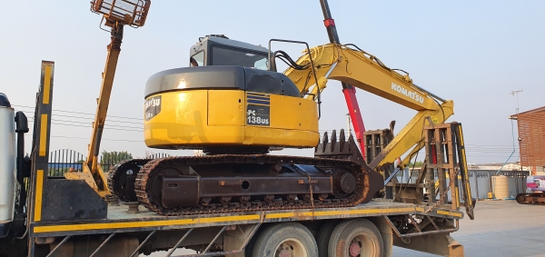 ขายด่วนรถแบคโฮKOMATSUPC138US=รุ่น7โคมัสซูรุ่นยอดนิยมออโต้คันเร่งเต่ากะต่ายรถสวยๆเครื่องโคมัสซู4D95LEเครื่องดีปั่มแรงไฟฟ้าครบรถนอกเพิ่งนำเข้ามาใหม่ยังไม่เคยใช้งานในเมืองไทยเลย