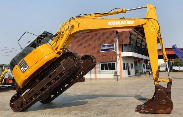 ขายด่วนรถแบคโฮKOMATSUPC138US=รุ่น7โคมัสซูรุ่นยอดนิยมออโต้คันเร่งเต่ากะต่ายรถสวยๆเครื่องโคมัสซู4D95LEเครื่องดีปั่มแรงไฟฟ้าครบรถนอกเพิ่งนำเข้ามาใหม่ยังไม่เคยใช้งานในเมืองไทยเลย