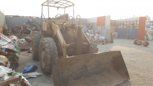 ขาย รถตัก KOMATSU JH30B เครื่องดี รถใช้งานได้ปกติ ราคาต่อรองได้