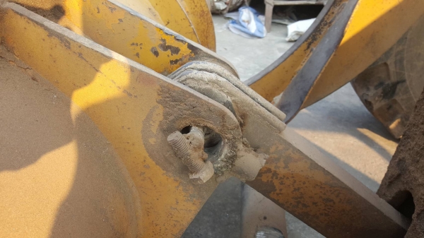 ขาย รถตัก KOMATSU JH30B เครื่องดี รถใช้งานได้ปกติ ราคาต่อรองได้