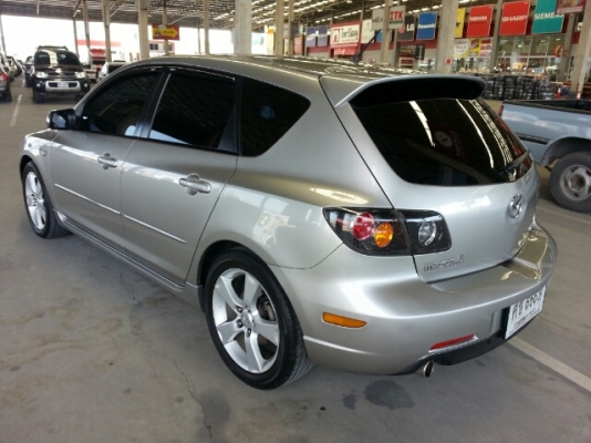 MAZDA 3 TOPสปอร์ต 5 ประตู 2.0 ซันรูฟ สวยพร้อมใช้