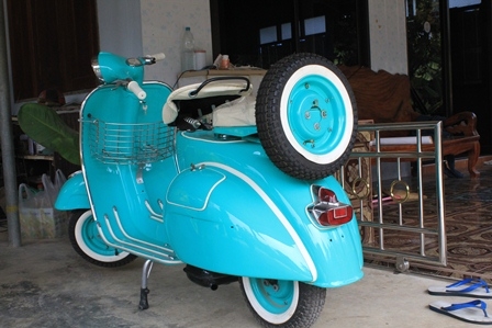 รับสั่งทำ Vespa และบริการหลังการขาย ร้าน Pong_Motor_Classic รับซ้อม ปะผุ ผ่นสี ขายซาก บริการครบวงจร