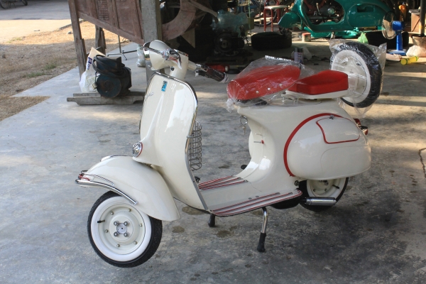 รับสั่งทำ Vespa และบริการหลังการขาย ร้าน Pong_Motor_Classic รับซ้อม ปะผุ ผ่นสี ขายซาก บริการครบวงจร