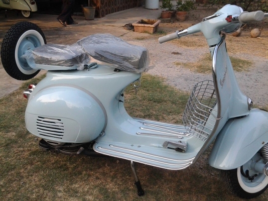 รับสั่งทำ Vespa และบริการหลังการขาย ร้าน Pong_Motor_Classic รับซ้อม ปะผุ ผ่นสี ขายซาก บริการครบวงจร