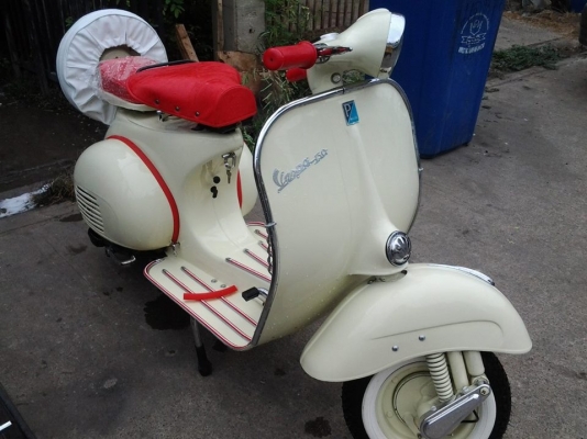 รับสั่งทำ Vespa และบริการหลังการขาย ร้าน Pong_Motor_Classic รับซ้อม ปะผุ ผ่นสี ขายซาก บริการครบวงจร