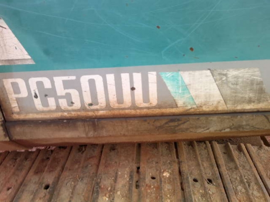 รถแบคโฮ  50 UU  สนใจติดต่อ 081 - 6079515