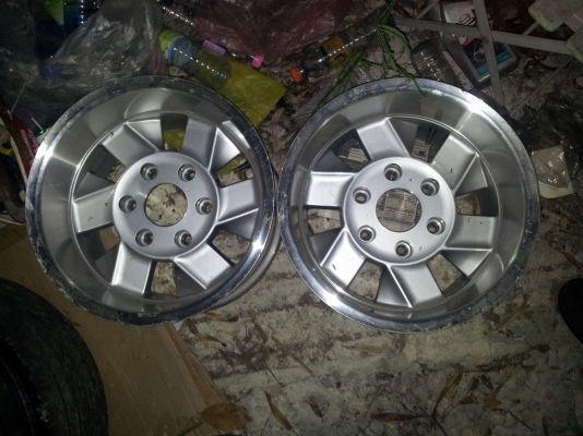 แม็ก 15 กว้าง 8.5