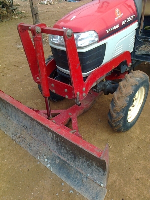 ขายรถไถ่