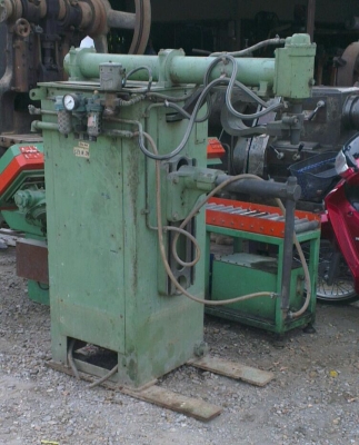 Sell> เครื่องอาร์ค เยอรมัน 25 KVA ครับ ใชัระบบลม (นิวเมติก)