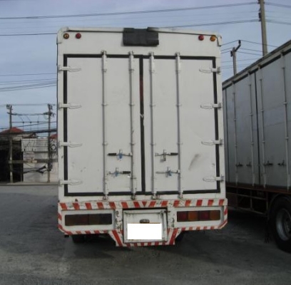 จัดไปรถห้างสวยๆ หนึ่งคัน Decga ปี 48 หกล้อ ตู้ปีนก พร้อมใช้สุดๆ โทร 088-4501277