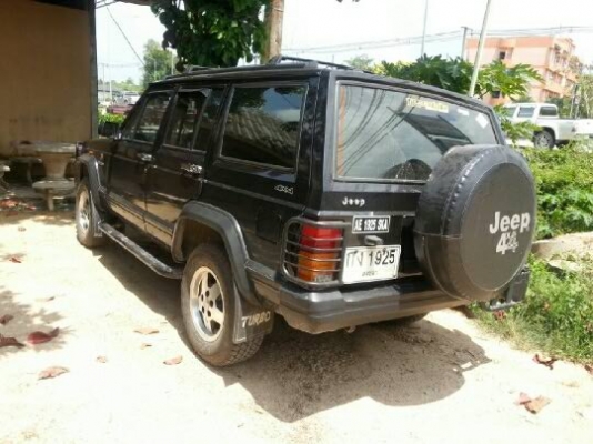 ขายรถจิ๊ป JEEP CHAROKEE เครื่อง 2500 เกียร์ธรรมดา เชื้อเพลิงเบนซิน-แก็ส ปี 2539 ราคา 280000