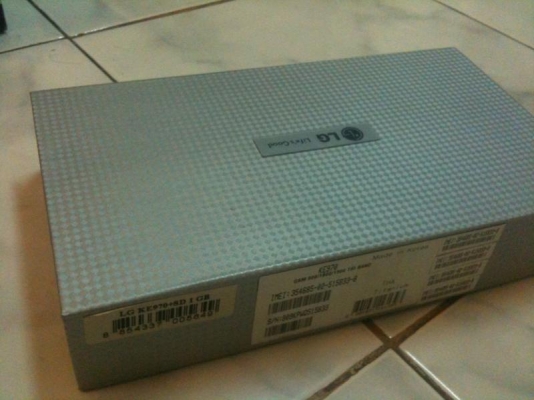 ขายโทรศัพท์ ใหม่เครื่องใหม่ 100\%LG KE970 แถมบูลทูธ MOTO H 800 ส่งฟรี อุปกรณ์แท้ยกกล่อง ส่งฟรี