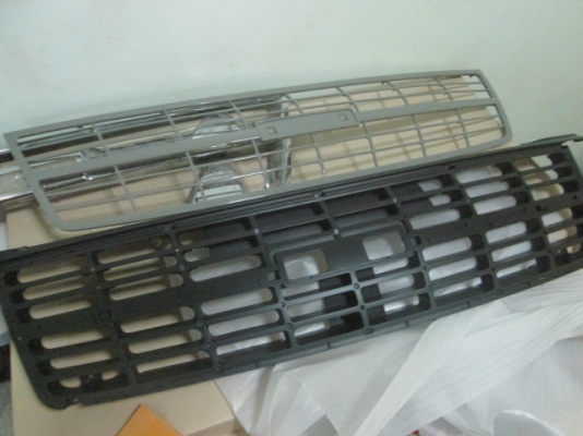 ขาย กระจังหน้าทั้งชุด นอก+ใน ISUZU Dmax SPARK ขาย กระจังหน้าทั้งชุด นอก+ใน ISUZU Dmax SPARK