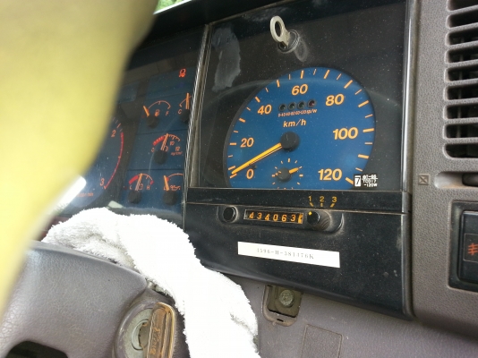 HINO PROFIA 335 แรงม้า จัดไฟแนนซ์ได้ 1,200,000 บาท โดยบริษัทราชธานีลิสซิ่งค่ะ