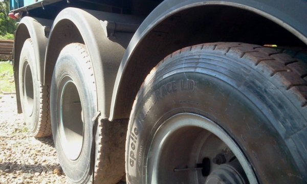 HINO PROFIA 335 แรงม้า จัดไฟแนนซ์ได้ 1,200,000 บาท โดยบริษัทราชธานีลิสซิ่งค่ะ