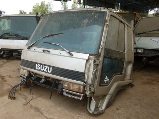 แสงฟ้าเต้นรถ/// จำหน่ายหัวเก๋งนอกเก่าญี่ปุ่น อีซุซุ ร็อกกี้ตาหวาน สภาพสวยอุปกรณ์ครบ