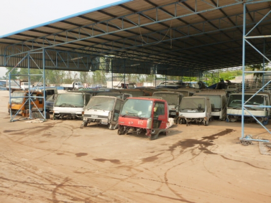 แสงฟ้าเต้นรถ/// จำหน่ายหัวเก๋งนอกเก่าญี่ปุ่น อีซุซุ ร็อกกี้ตาหวาน สภาพสวยอุปกรณ์ครบ