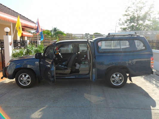 MAZDA BT-50 FREE STYLE CAB Commonrail 2.5 MT รถบ้าน ผู้หญิงขับ มือเดียว สภาพสวยมาก