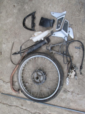 ขายโซนิค 125 cc ตัวใหม่ ปี 48 รถอยู่ อ.สูงเม่น จ.แพร่