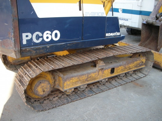 โคมัตสุPC60-6