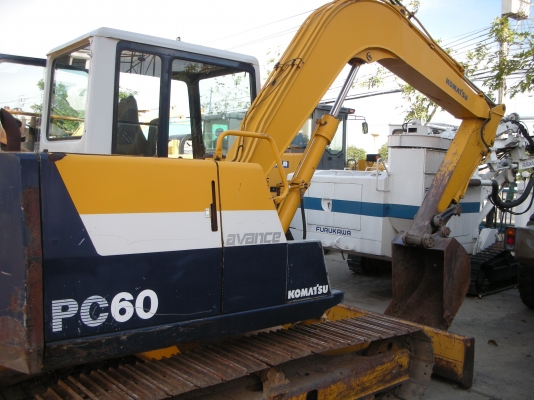 โคมัตสุPC60-6