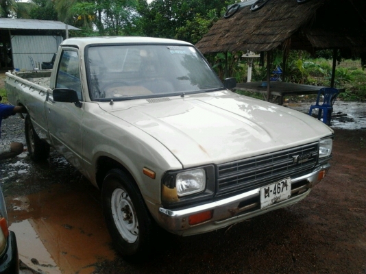 TOYOTA HILUX LN45 ม้ากระโดด สภาพสวยเดิมๆพร้อมใช้งานได้เลยครับ เครื่องแรงดีไม่เยิ้ม ภายในเก๋งคอนโซลสวยอยู่ครบไม่่ผุ กระบะไม่ผุ ช่วงล่างคัชซีสวยเดิมดี ยางสภาพดีพร้อมใช้งาน เอกสารทะเบียนครบพร้อมโอน ราคาต่อรองได้ครับ