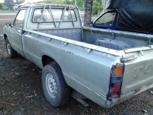 TOYOTA HILUX LN45 ม้ากระโดด สภาพสวยเดิมๆพร้อมใช้งานได้เลยครับ เครื่องแรงดีไม่เยิ้ม ภายในเก๋งคอนโซลสวยอยู่ครบไม่่ผุ กระบะไม่ผุ ช่วงล่างคัชซีสวยเดิมดี ยางสภาพดีพร้อมใช้งาน เอกสารทะเบียนครบพร้อมโอน ราคาต่อรองได้ครับ