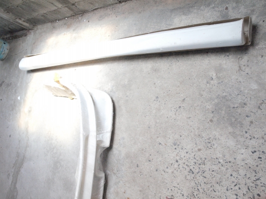 ขาย สเกิร์ตรอบคันฮอนด้าแอคคอร์ด ( ยังไม่ได้ใช้ )