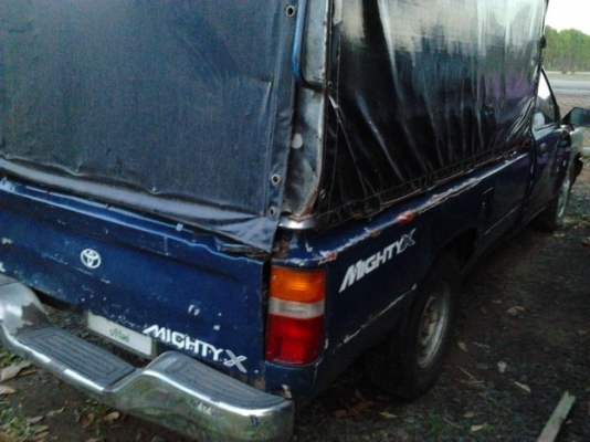 TOYOTA HILUX MIGHTY-X 2.5 MT ปี 90 เครื่ิองแน่นแรงดี ภายในสวยครบ กระบะมีหลังคาผ้าใบให้ครบ ช่วงล่างคัชซีสวยไม่มีผุ ยางสภาพดี 4 เส้นประมาณ 70\% พร้อมใช้งาน เอกสารทะเบียนครบพร้อมโอน ราคาต่อรองได้ครับ TOYOTA HILUX MIGHTY-X 2.5 MT ปี 90 เครื่ิองแน่นแรงดี ภายในสวยครบ กระบะมีหลังคาผ้าใบให้ครบ ช่วงล่างคัชซีสวยไม่มีผุ ยางสภาพดี 4 เส้นประมาณ 70\% พร้อมใช้งาน เอกสารทะเบียนครบพร้อมโอน ราคาต่อรองได้ครับ