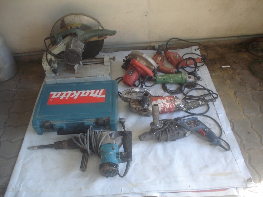 ขอบคุณครับหนุ่มกาฬสินธุ์ ขอให้ร่ำให้รวย  เหมามา เครื่องมือช่าง  ขายเหมายกหมด  ใช้ได้100\%ขายถูกๆๆ