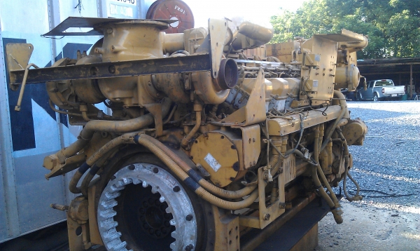 ขายเครื่องเรือขนาด1200กว่าแรงม้า รุ่นใหม่