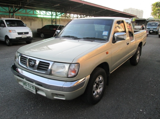 ขาย Nissan Frontier 2.7 Cab ไฟเต็ม ปี01.