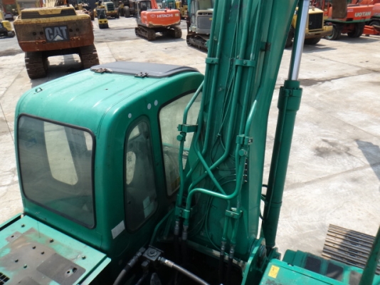 รถขุด KOBELCO  SK200-6 YN09Sn:35465ปี2003,14788Hr. รถนอกนำเข้า สั่งจองได้ครับ สภาพดีสุดๆ ติดต่อ มานะ 085-9049669