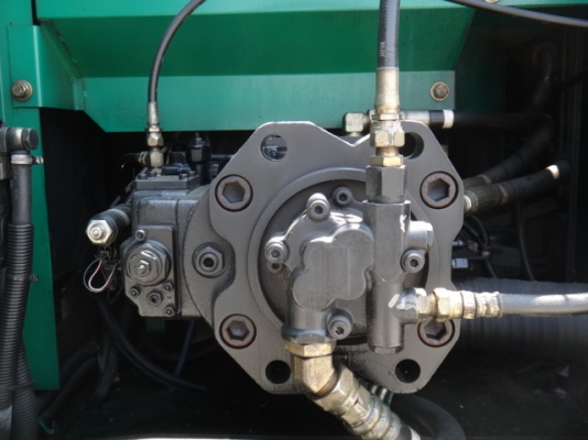 รถขุด KOBELCO  SK200-6 YN09Sn:35465ปี2003,14788Hr. รถนอกนำเข้า สั่งจองได้ครับ สภาพดีสุดๆ ติดต่อ มานะ 085-9049669