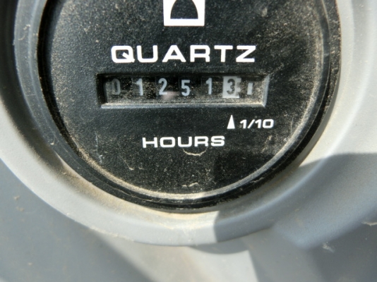 รถขุด KOBELCO  SK200-8 YN12,SN:57030,1251Hr.2009Yr. รถนอกนำเข้า รุ่นใหม่ สภาพสวยมากครับ ซีเรียลสูงชั่วโมงน้อย  ติดต่อคุณ มานะ 085-9049669