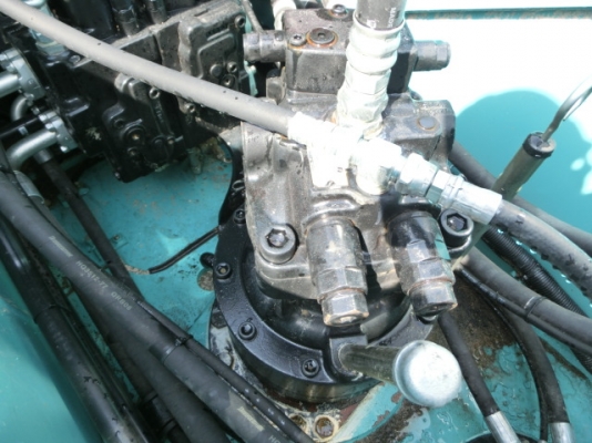 รถขุด KOBELCO  SK200-8 YN12,SN:57030,1251Hr.2009Yr. รถนอกนำเข้า รุ่นใหม่ สภาพสวยมากครับ ซีเรียลสูงชั่วโมงน้อย  ติดต่อคุณ มานะ 085-9049669