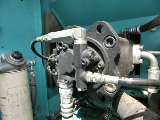 รถขุด KOBELCO  SK200-8 YN12,SN:57030,1251Hr.2009Yr. รถนอกนำเข้า รุ่นใหม่ สภาพสวยมากครับ ซีเรียลสูงชั่วโมงน้อย  ติดต่อคุณ มานะ 085-9049669