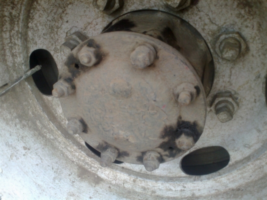 ฝากขายรถ 6 ล้อ HINO ช่วงยาว เครื่อง HO7C เทอร์โบ ช่างล่างใหญ่