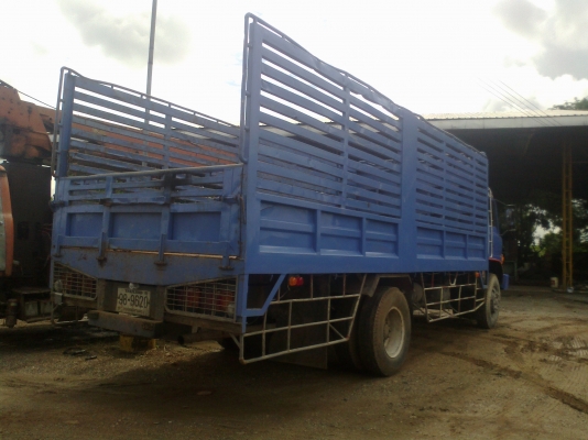 ฝากขายรถ 6 ล้อ HINO ช่วงยาว เครื่อง HO7C เทอร์โบ ช่างล่างใหญ่