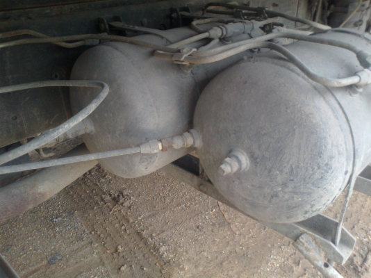 ฝากขายรถ 6 ล้อ HINO ช่วงยาว เครื่อง HO7C เทอร์โบ ช่างล่างใหญ่