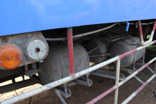 ฝากขายรถ 6 ล้อ HINO ช่วงยาว เครื่อง HO7C เทอร์โบ ช่างล่างใหญ่