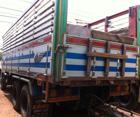 ISUZU DECA FXZ 320 HP EURO2 MAXLOAD ปี 50 รถพ่วงแม่+ลูก กระบะดั๊มพ์มิเนียมของอู่ส.ส่งเสริมชลบุรีทั้งแม่ทั้งลูก ลูก 3 เพลาดั๊มพ์ความยาว 7 เมตรสวยมาก เครื่องแน่นแรงดี ภายในเก๋งอุปกรณ์อำนวยความสะดวกครบครัน ช่วงล่างยางสภาพดีทั้งแม่ลูกประมาณ 80\% พร้อมบรรทุกพร้