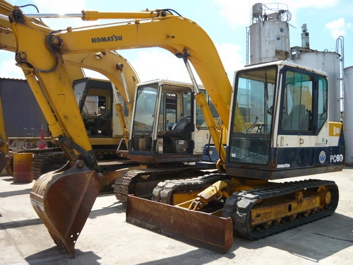 โปรโมชั่น...ลดสุดพิเศษ!!! รถขุด Komatsu PC60-6 รถนำเข้าจากญี่ปุ่น ช่วงล่างเนี๊ยบไม่มีที่ติ พร้อมใช้งาน เอกสาครบ  750,000 บาท