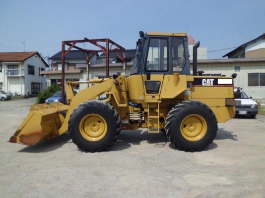 สนใจสั่งซื้อได้ค่ะ สำหรับ 910F2 อยู่ที่ญี่ปุ่น รถสวยสภาพดีแน่นอน มั่นใจไม่มีหลอกลวงค่ะ ท่านใดสนใจโทรหาเจี๊ยบได้ค่ะ 087-3310254