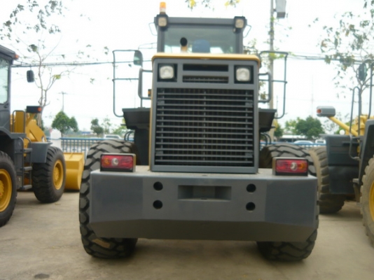 จัดโปรโมชั่น ลดกระหน่ำ !!!! รถตักใหม่ขนาด 3 คิวยี่ห้อ WORLD W156 แกร่งเหนือใคร ราคาเบา ๆ คุณภาพที่เราคัดสรรมาอย่างดี