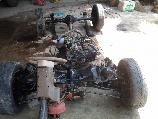 ขายช่วงล่างรถกระป้อครับ พร้อมเครื่อง+เกียร์